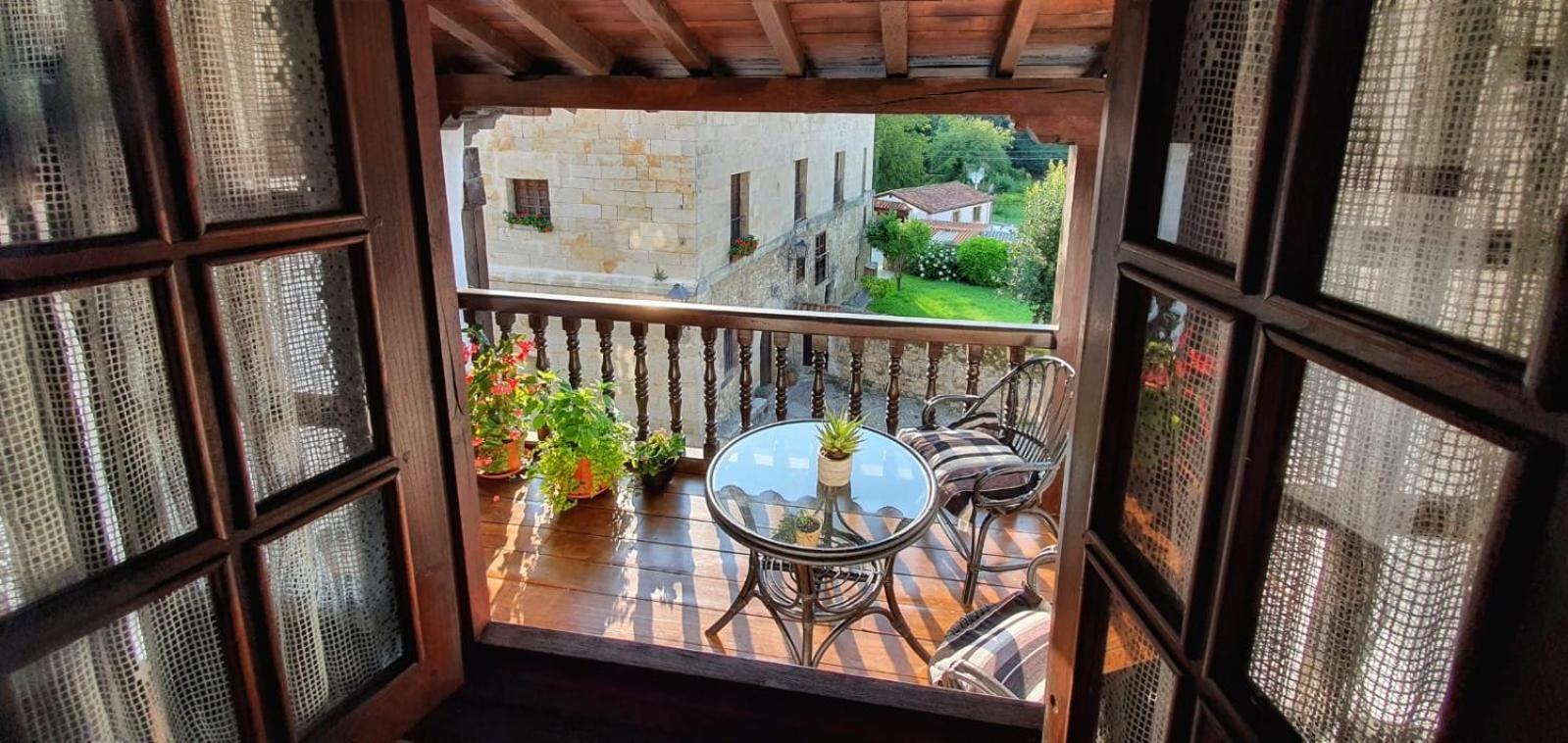 Апартаменты Casa Del Lavadero Сантильяна-дель-Мар Экстерьер фото
